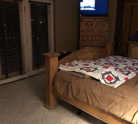 Master bedroom 