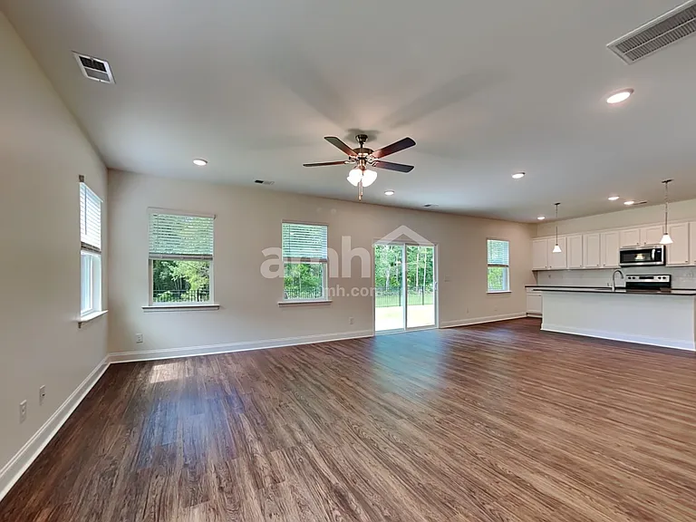 1151 Alice Smalls Rd — Photo 5