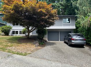9426 NE 140th St, Kirkland, WA 98034