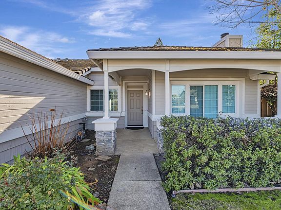 4th image of 5032 Klondike Way
