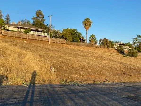 N Rancho Vista Avenue #3, Lindsay, CA 93247