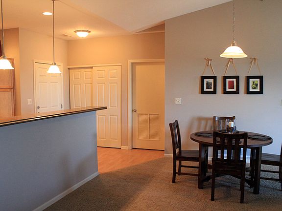5th image of 1305 SE University Ave Unit 209