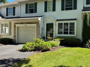 2804 Hope Ridge Dr, Easton, PA 18045