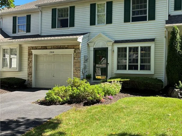 2804 Hope Ridge Dr, Easton, PA 18045