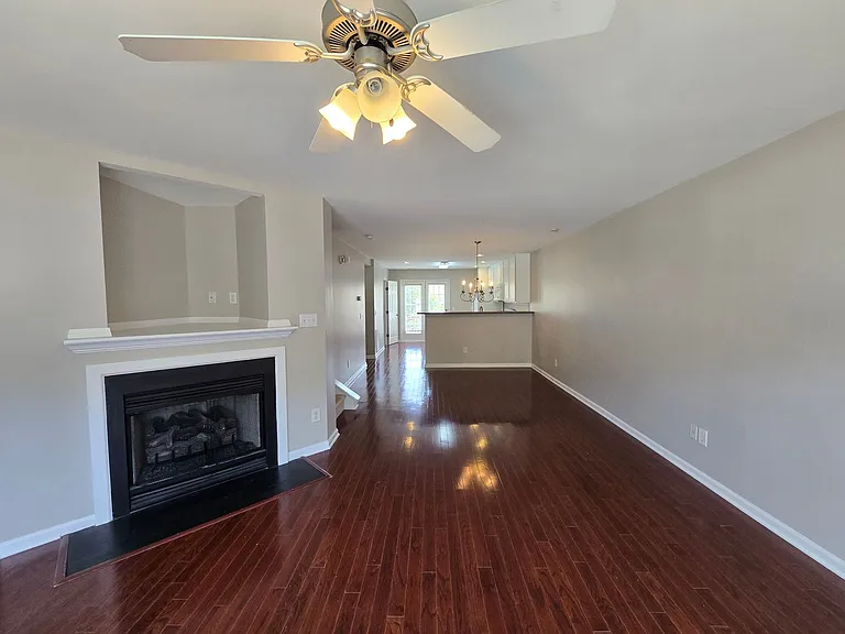 10028 Blackwell Dr — Photo 11