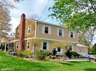7 Maudsley Ave, Barrington, RI 02806