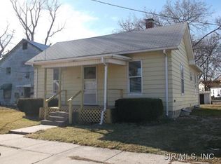 404 Maple Ave, Jerseyville, IL 62052