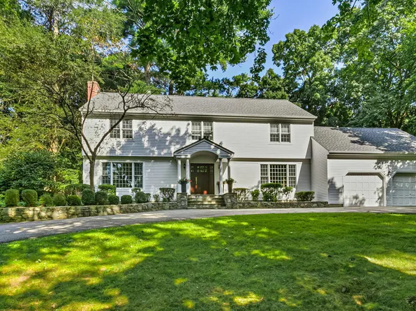 181 Stanwich Rd, Greenwich, CT 06830
