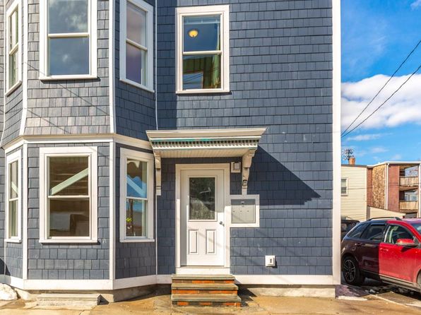 8 Shetland St APT 1