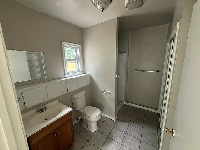 627 Rolfe St — Photo 4