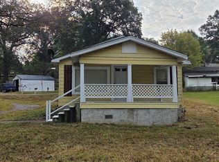 221 Eastern Valley Rd, Bessemer, AL 35020