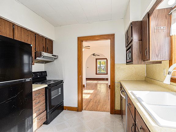 5th image of 83 N La Vista Blvd