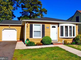35 Brookfield Dr, Brick, NJ 08723