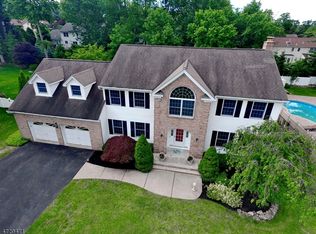 3 Bitola Dr, Wayne, NJ 07470