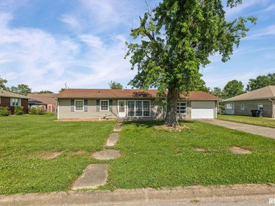 326 N Indiana Ave, Salem, IL, 62881
