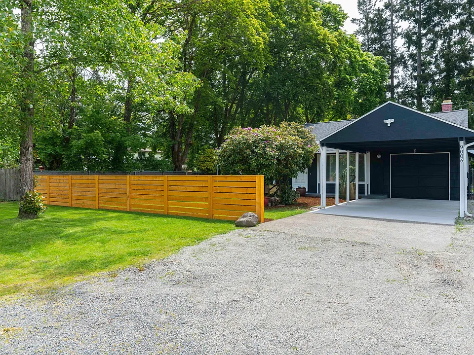 9006 Highland Ave SW