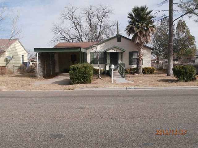 1st image of 704 N Carol Ave