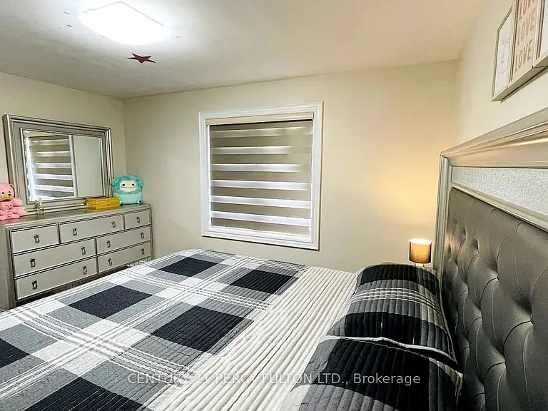 10 Clementine Sq — Photo 13