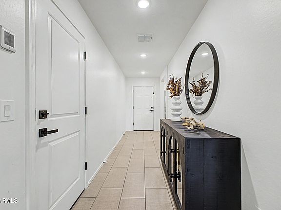 5th image of 2732 N 154TH Drive