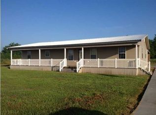 1148 Ruth Dr, Breaux Bridge, LA 70517