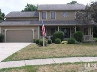 8904 Bradenton Rd, Fort Wayne, IN 46835