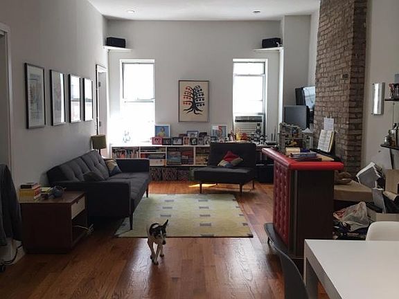 3rd image of 151 Sackett St #3