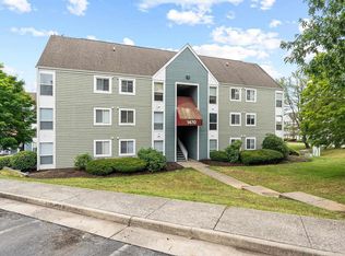 1470 Seneca Dr APT F, Blacksburg, VA 24060