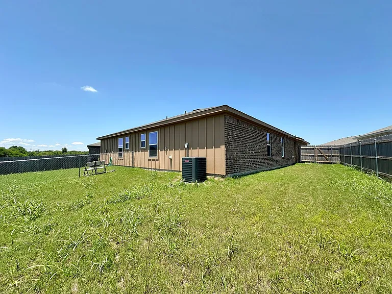 234B Dolphin Dr — Photo 28