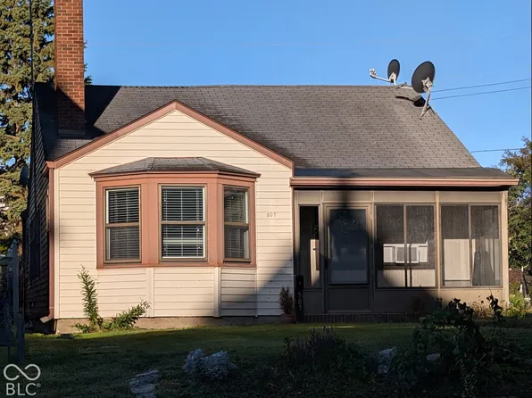 507 N Perkins St, Rushville, IN 46173