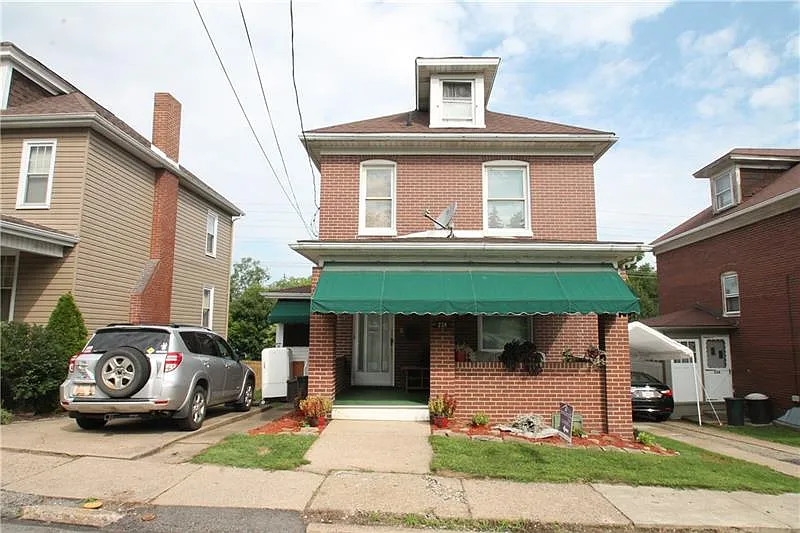 238 Southwest Ave photo 1