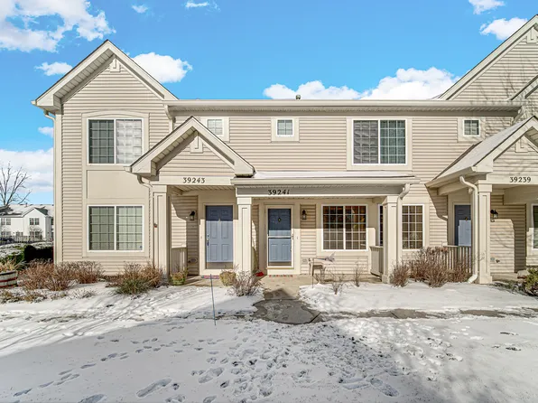 39241 N Aberdeen Ln, Beach Park, IL 60083