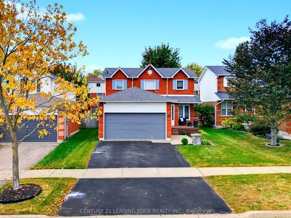 75 Hooper Sq, Clarington, ON L1C 4X8