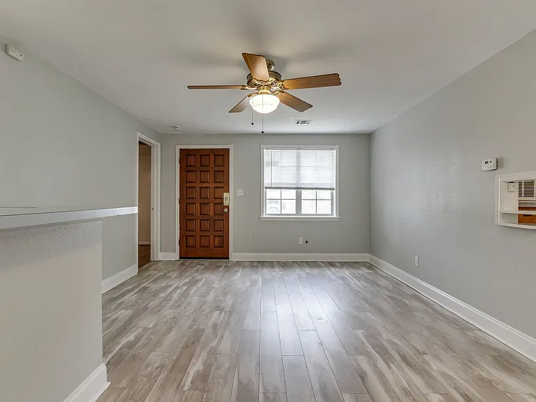 3628 Firethorn Dr — Photo 5