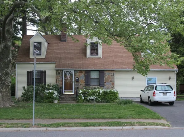 214 Kells Ave, Newark, DE 19711
