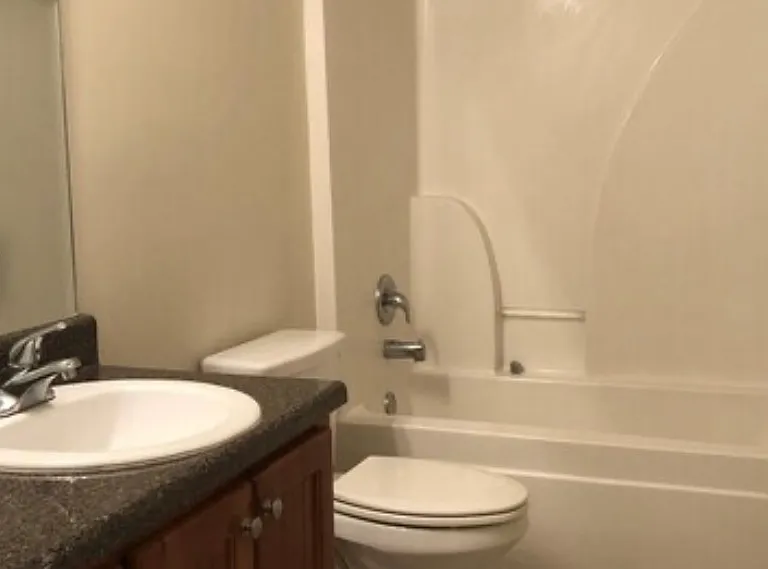 308 Teakwood Ct — Photo 8