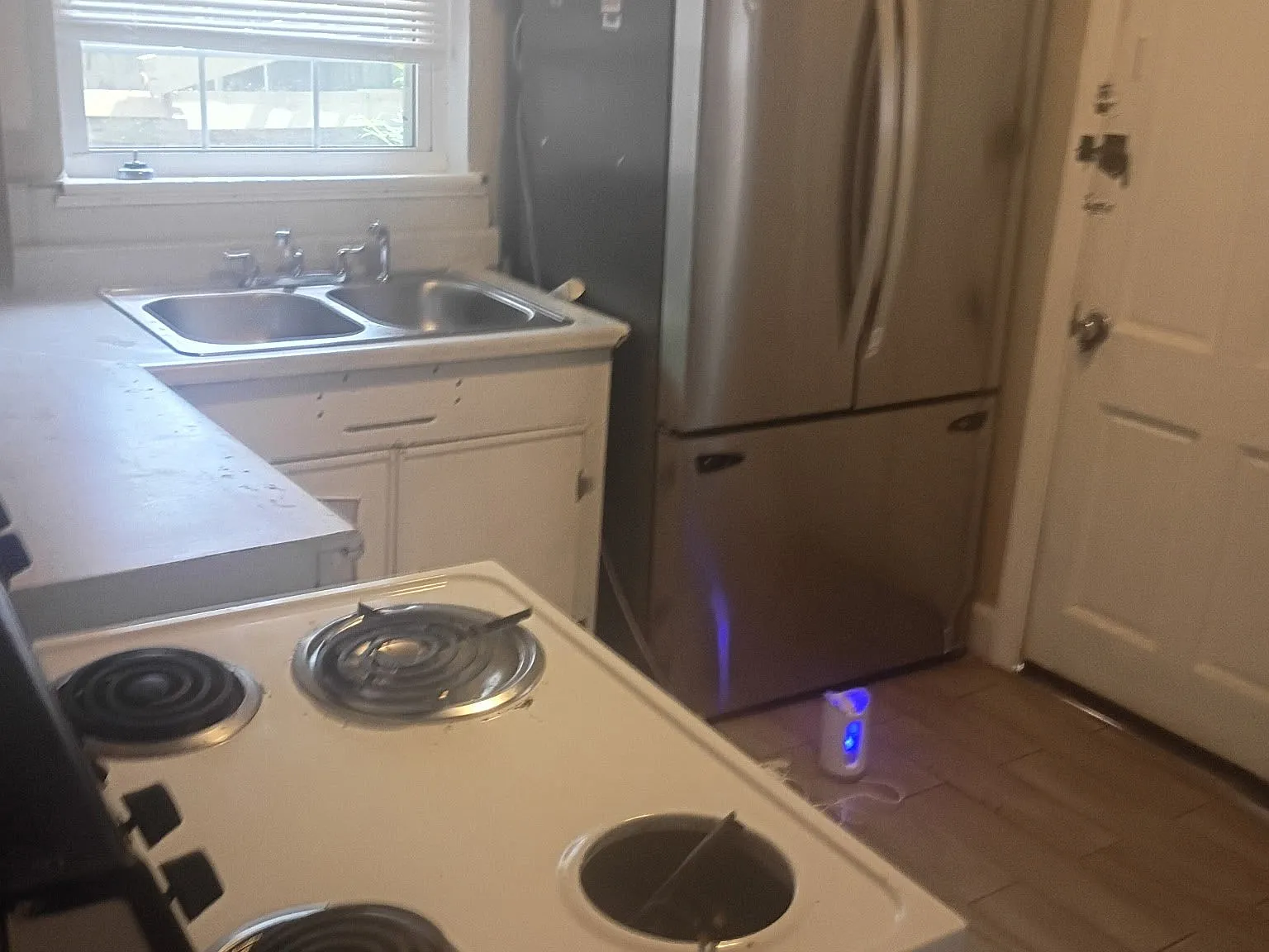 For Lease: 2-Bedroom, 1-Bath Duplex - 1073 Boulevard, Macon, GA 31201 — Photo 3