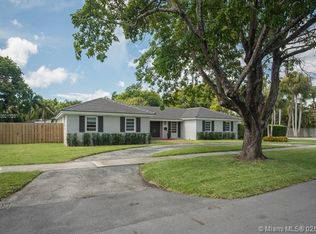 8880 SW 160th St, Palmetto Bay, FL 33157