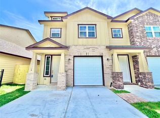 5602 Hirondel St #A, Houston, TX 77033