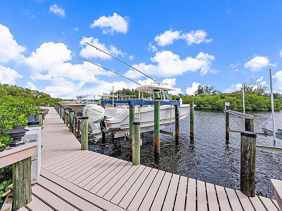 2nd image of 9329 SE Mystic Cove Terrace