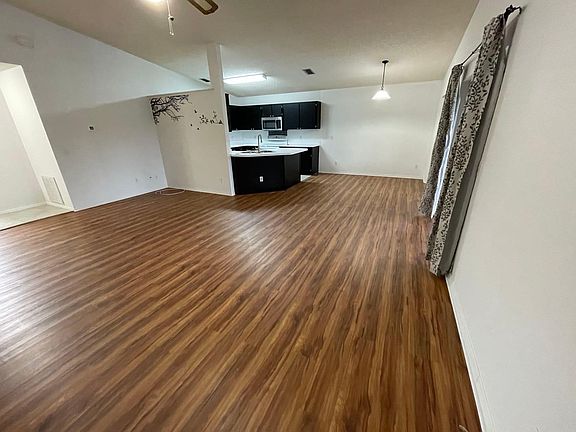 4th image of 12821 Lower River Blvd