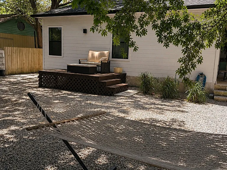 1126 Terry Dr #A — Photo 3