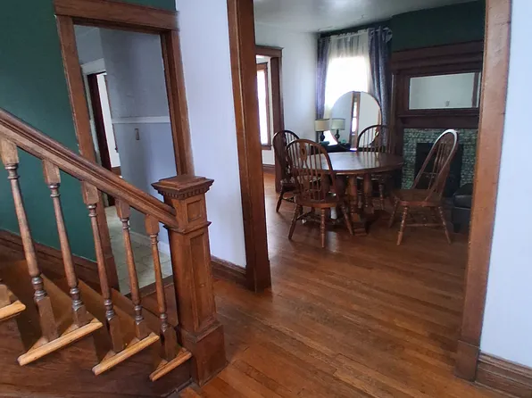 2529 Holmes St, Kansas City, MO 64108