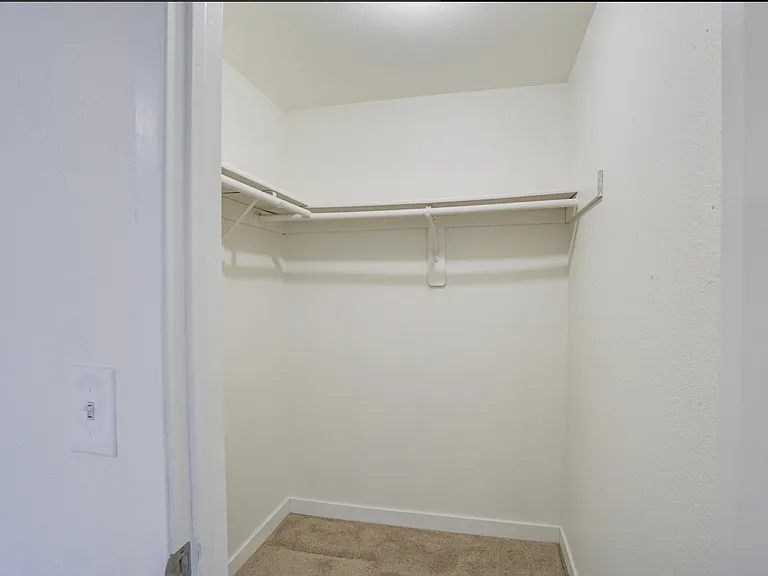 Park Crest Townhomes — Photo 36