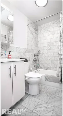 Rented by REAL New York | media 30