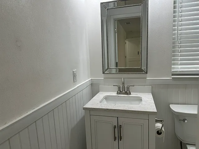 1405 Stewart Blvd — Photo 42