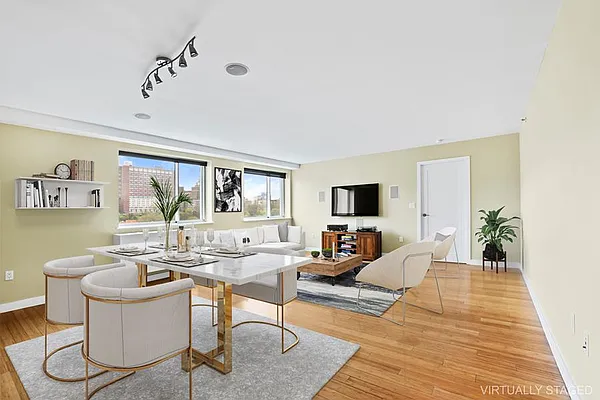 Rented by Douglas Elliman | media 16