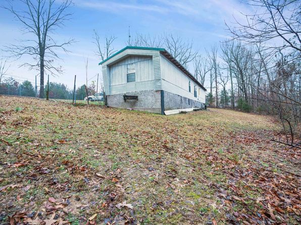 1810 Jim Kim Rd, Palmyra, TN 37142