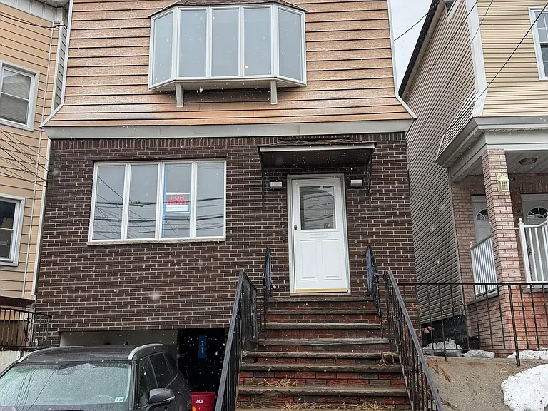 71 W 17th St — Photo 12