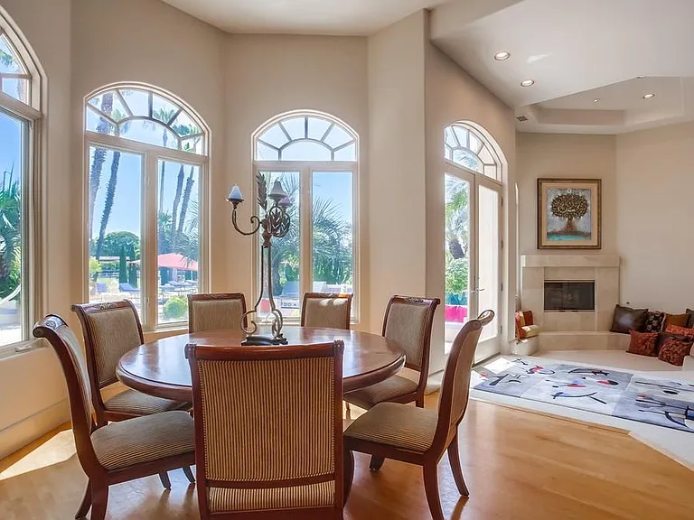 Kitchen Nook