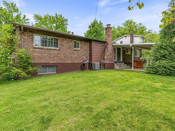 5th image of 9757 Cambrook Dr